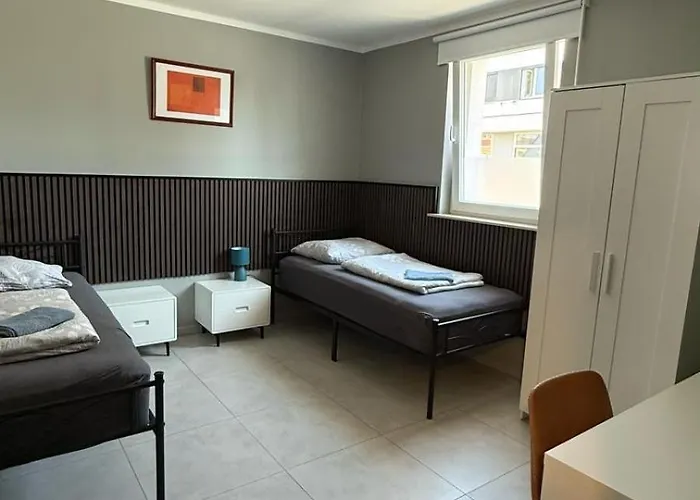 Hostel54
